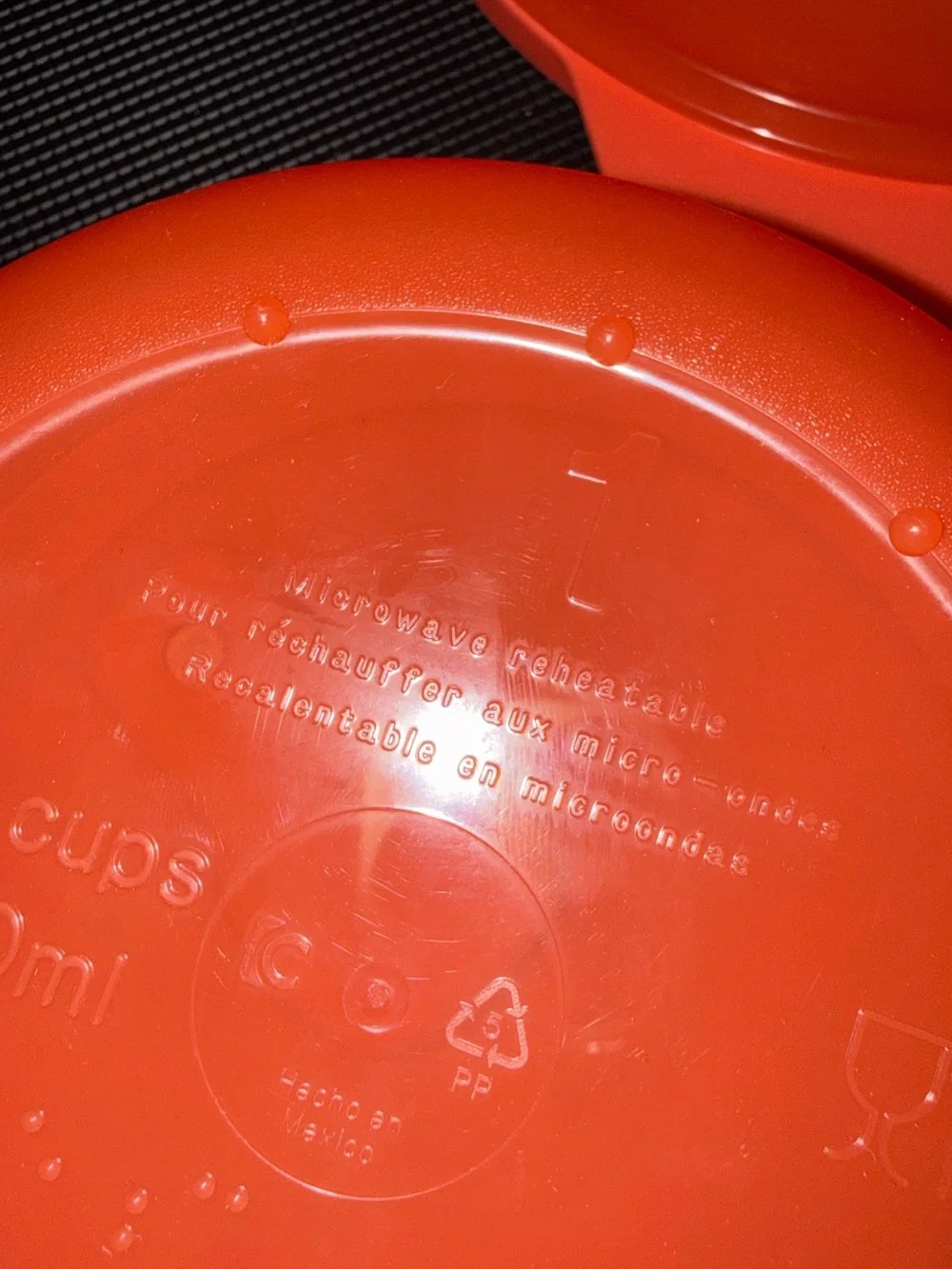 NEW Set of 2 Tupperware Coral Vented Microwave Containers - Round Lids